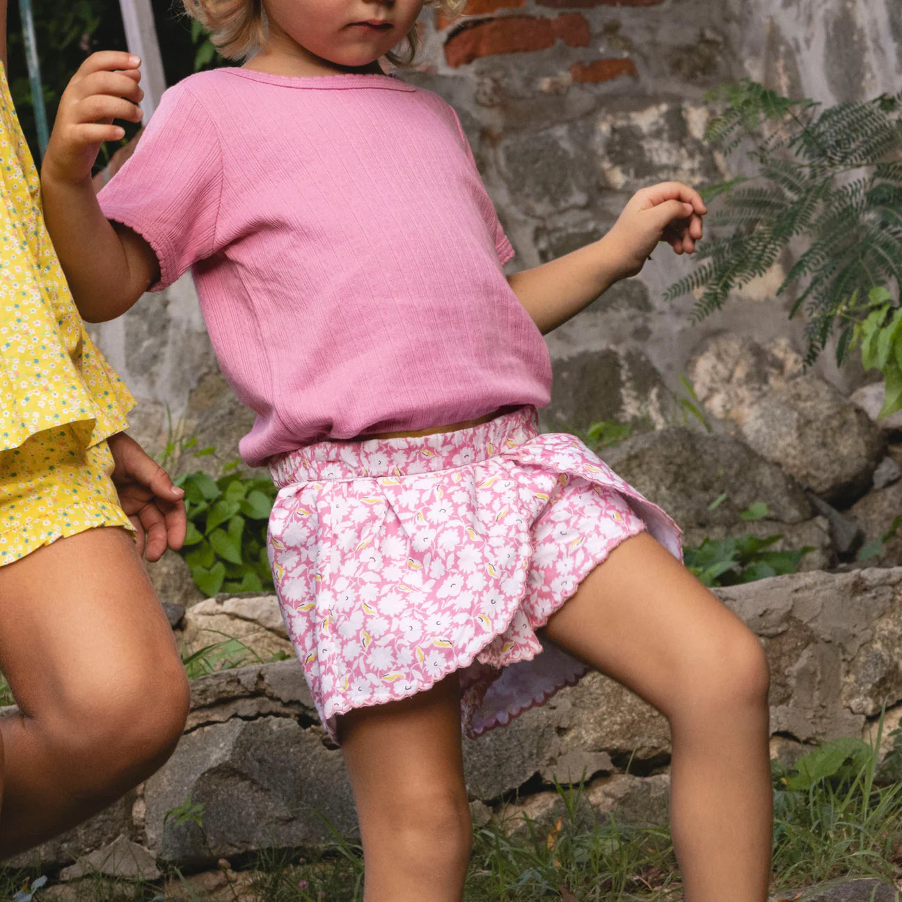 Minnow Blush Bloom Scalloped Shorts