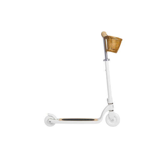 Banwood Maxi Scooter with Wicker Basket - White
