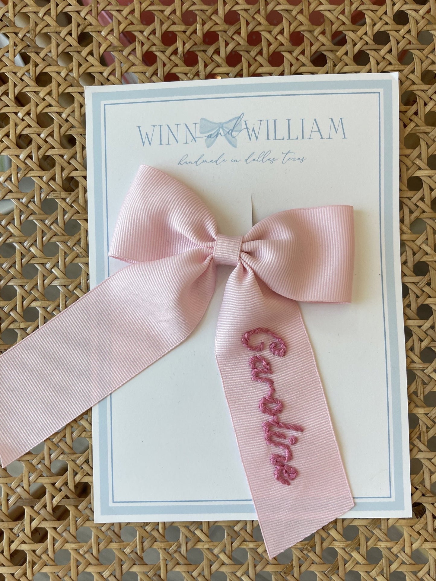 winn and william name hair bow