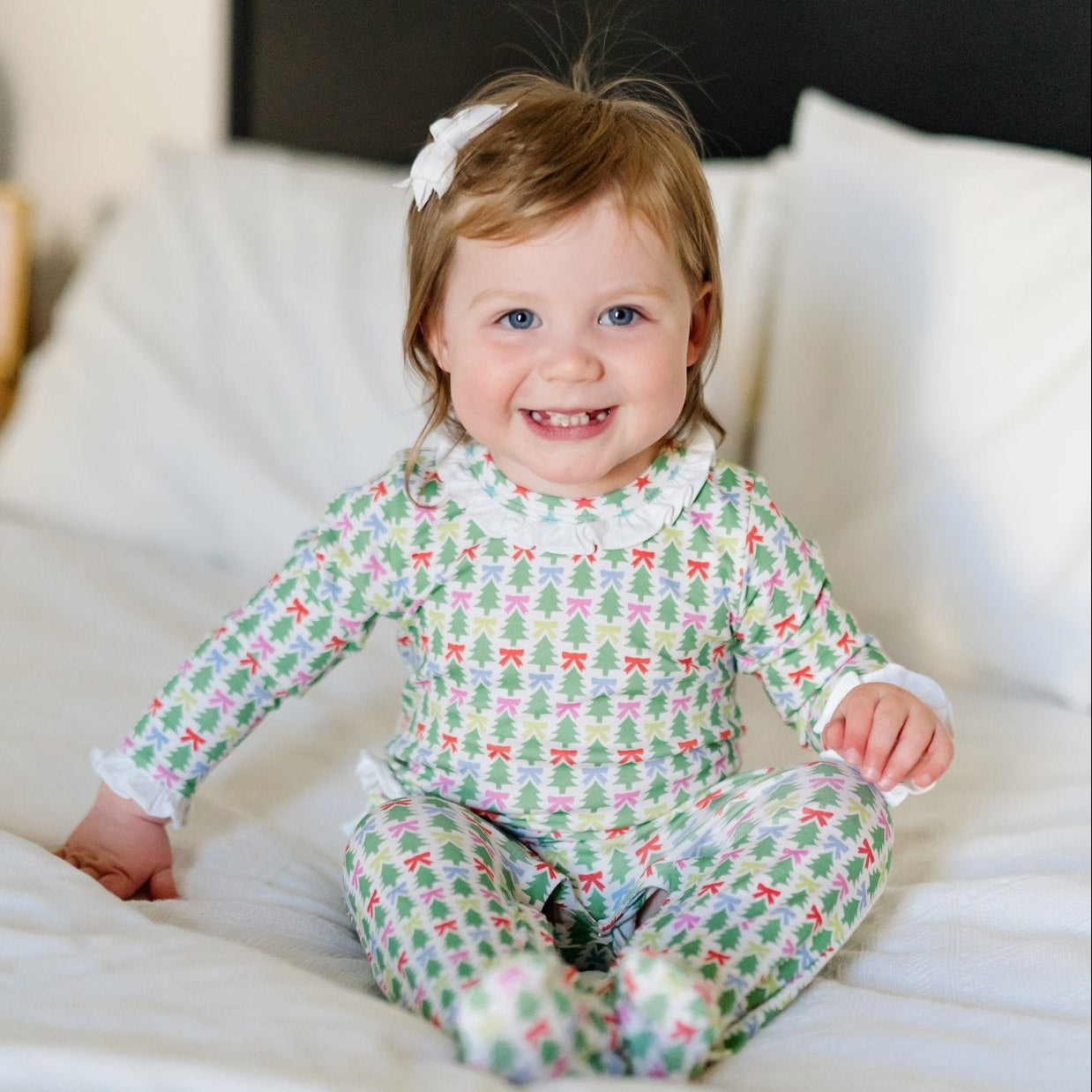 Lila and Hayes Lucy Girls' Romper - Tree Topper Bows