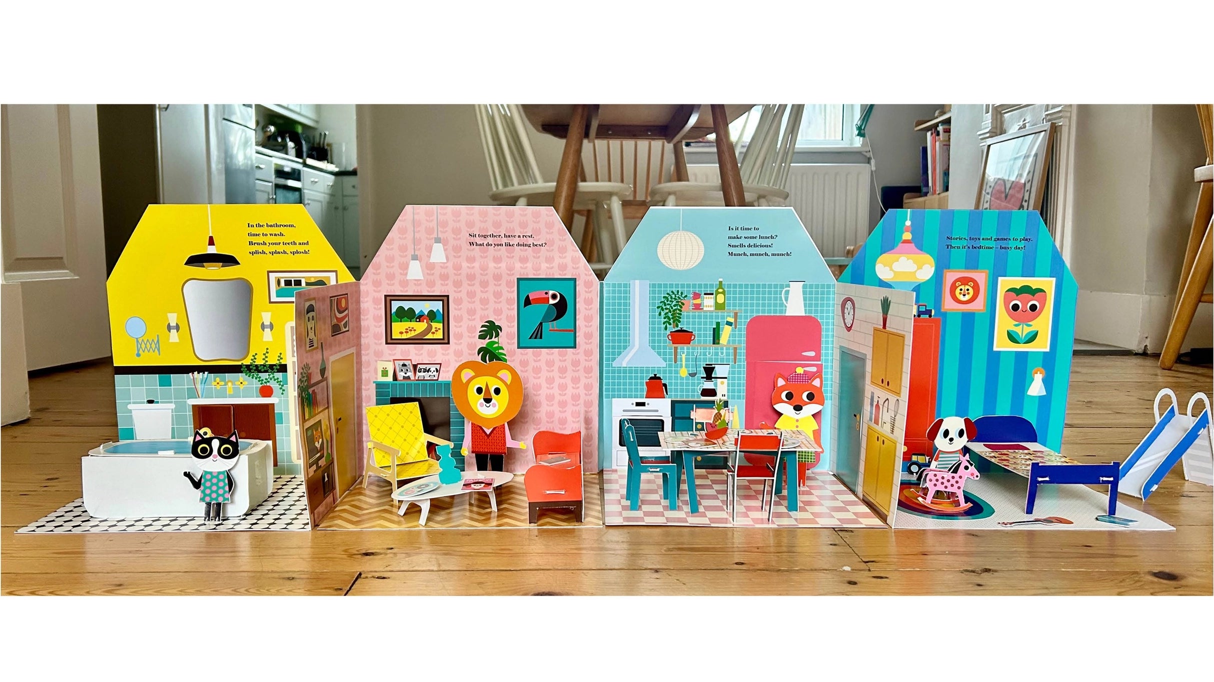 Hachette Books Fold-Out + Play: House