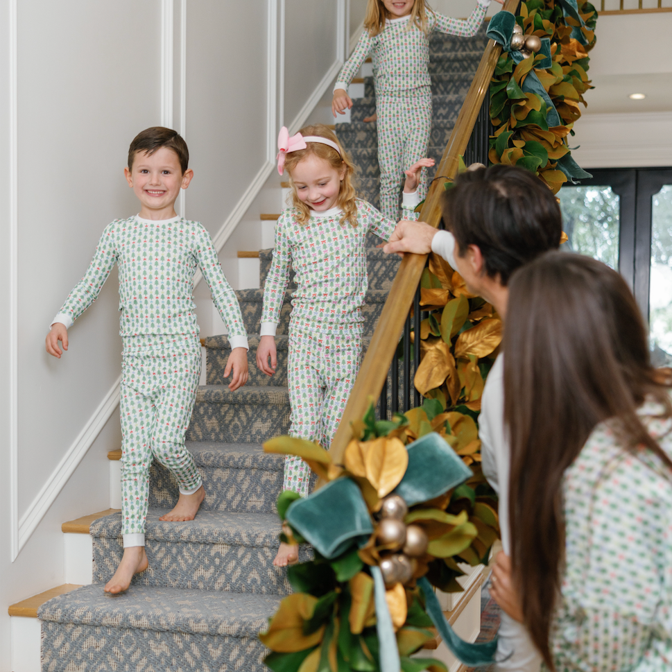 Lila and Hayes Grayson Pajama Pant Set - Tree Topper Stars