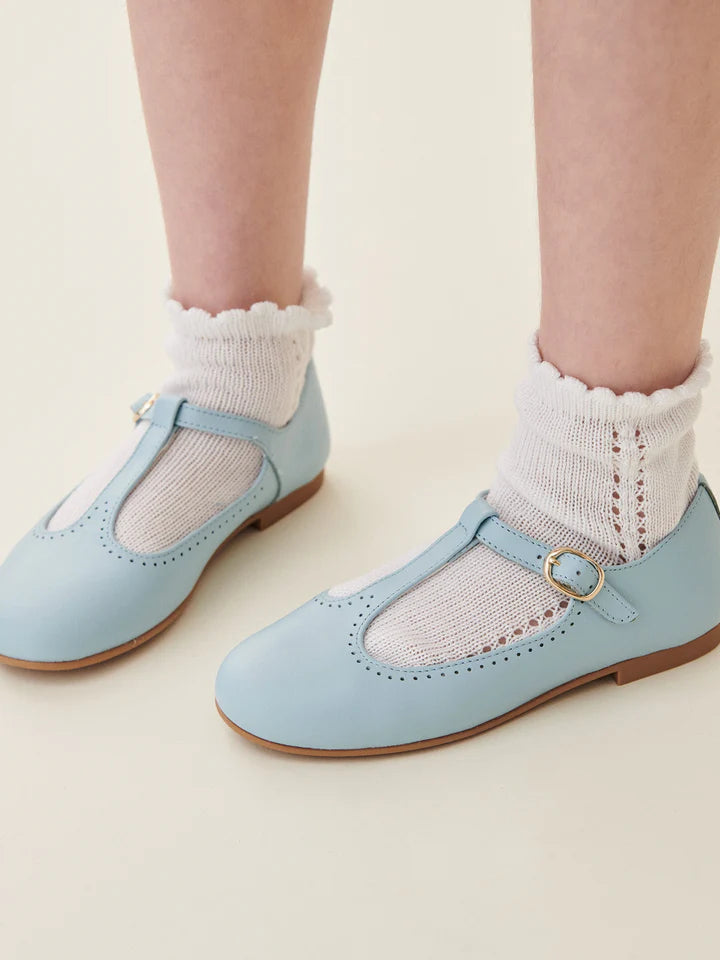 la coqueta Light Blue Leather Girl T-Bar Shoes
