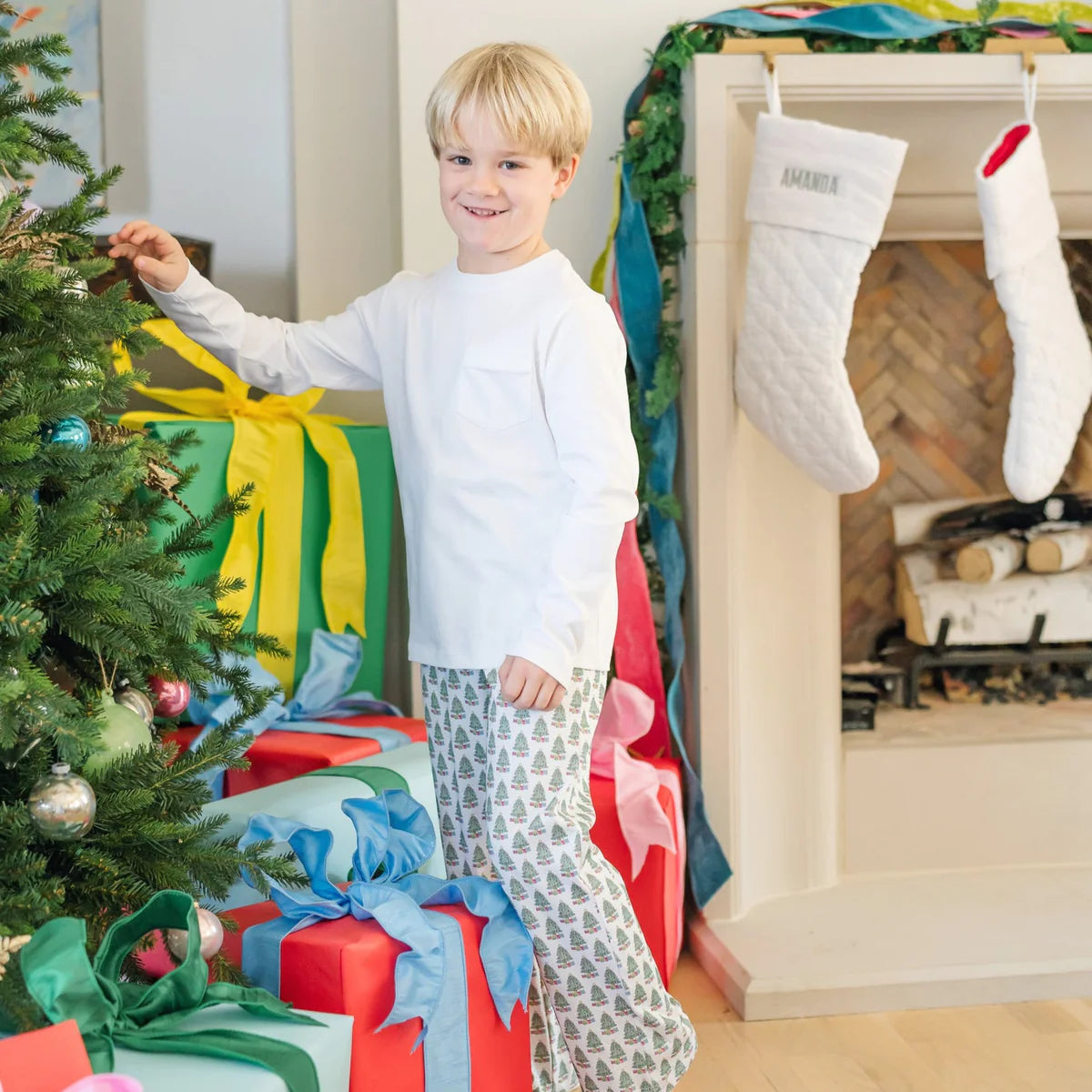 Beckett Hangout Pant - Under the Christmas Tree