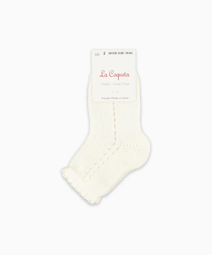 La Coqueta Openwork Short Girl Socks  - Off White