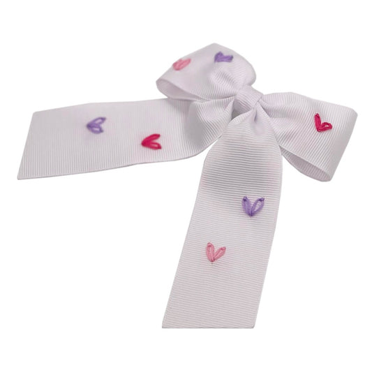 Winn and Williams Medium Embroidered Hearts Bow- White