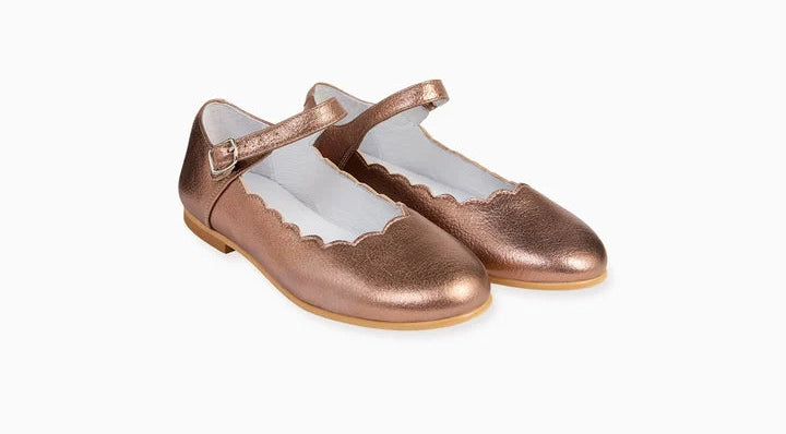La Coqueta Rose Gold Girl Scallop Mary Jane