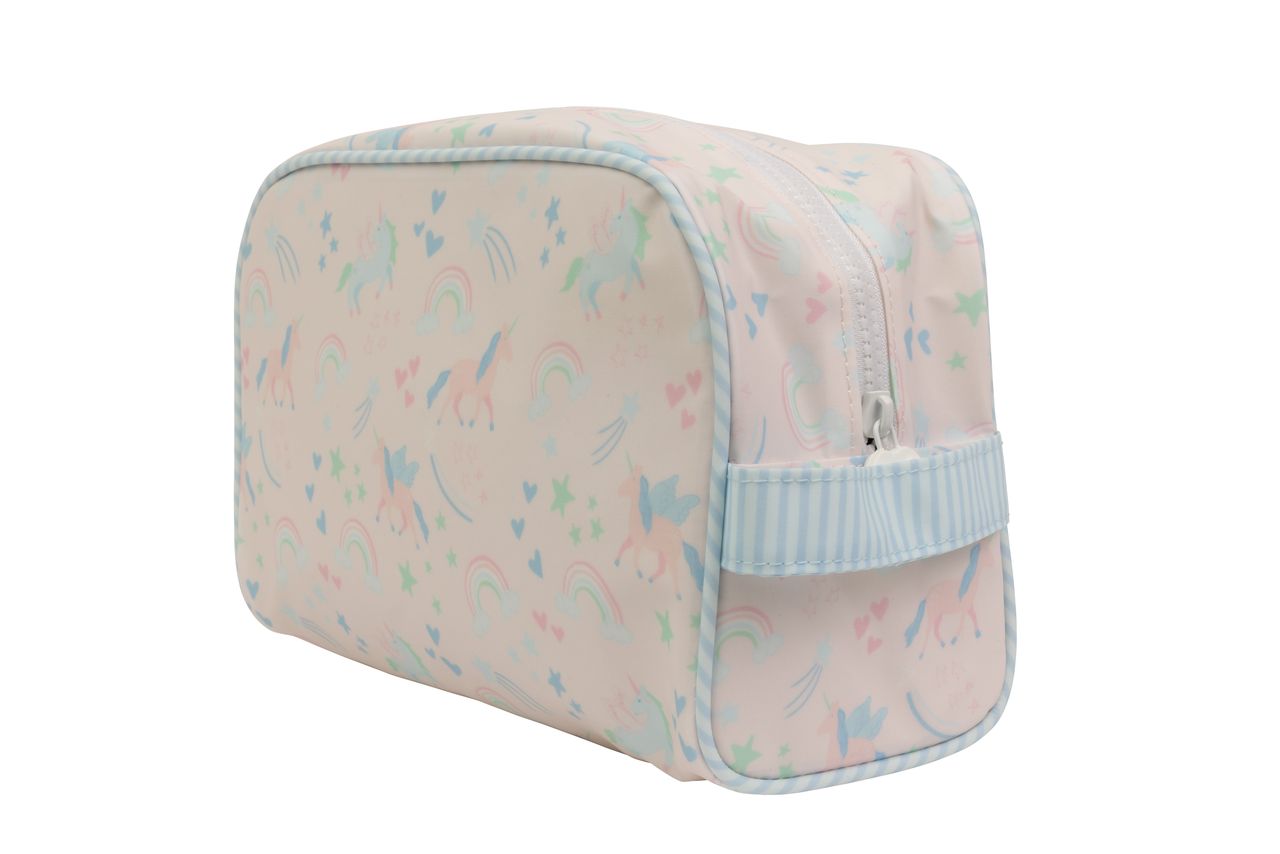 Apple Of My Isla Unicorns Dopp Kit