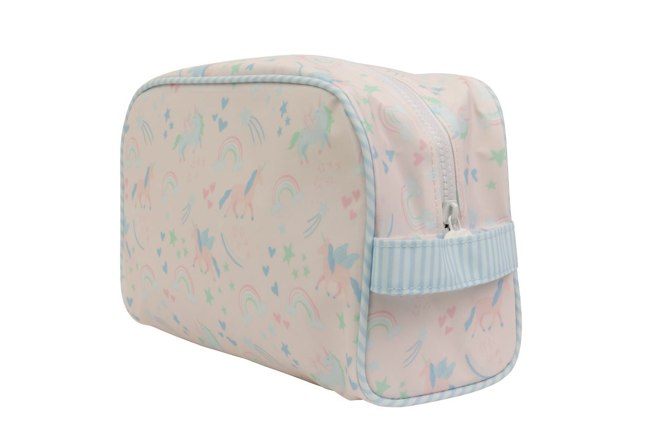 Apple Of My Isla Unicorns Dopp Kit