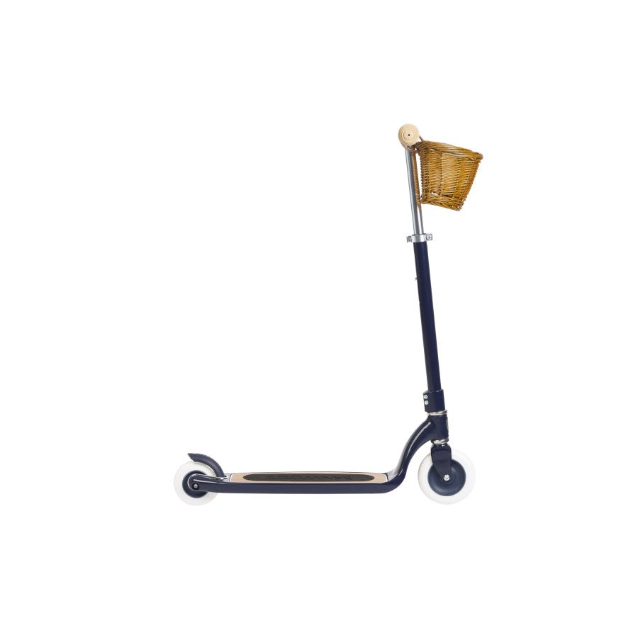 Banwood Maxi Scooter with Wicker Basket - Navy Blue