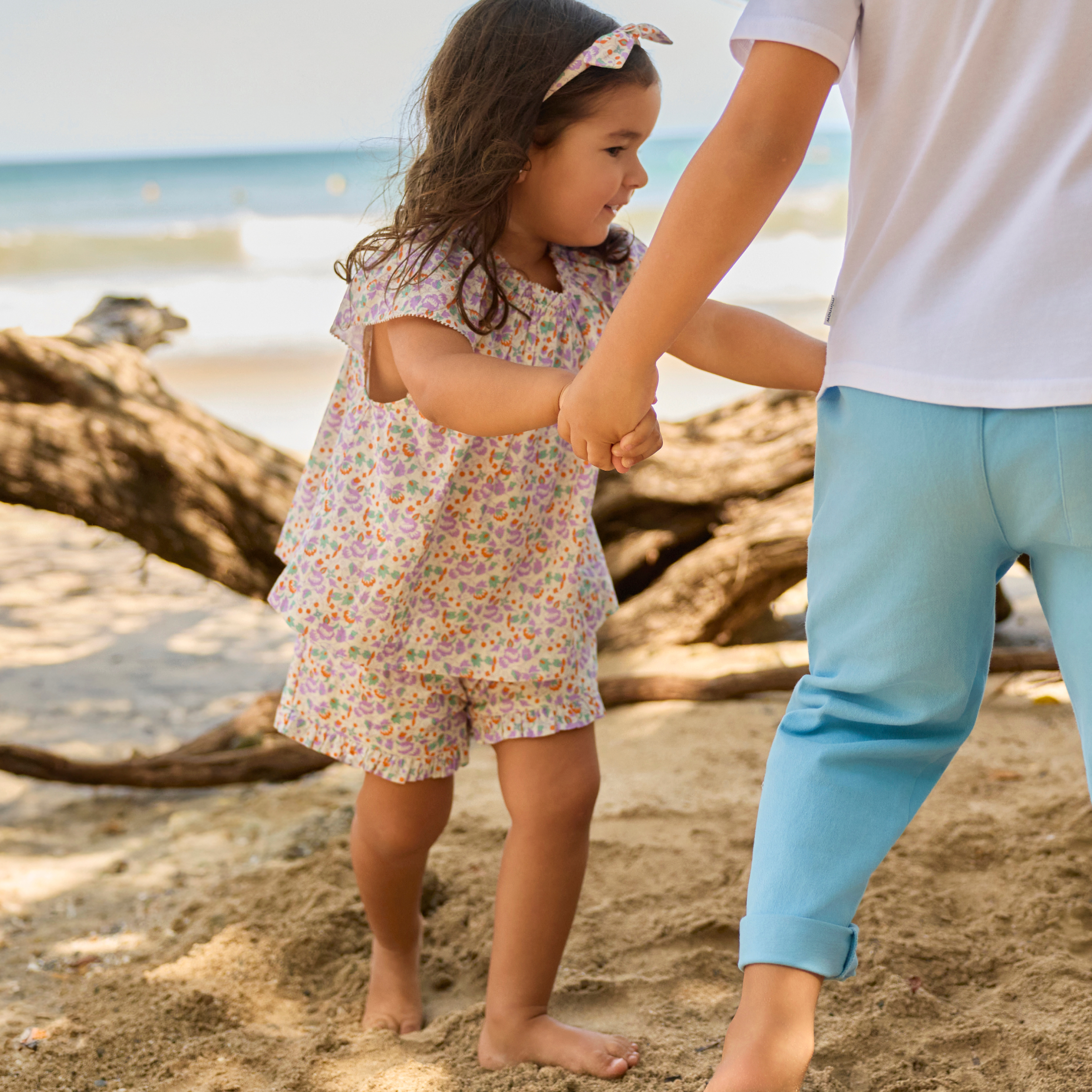 Minnow Girls Orchid Floral Flutter Sleeve Tank Set