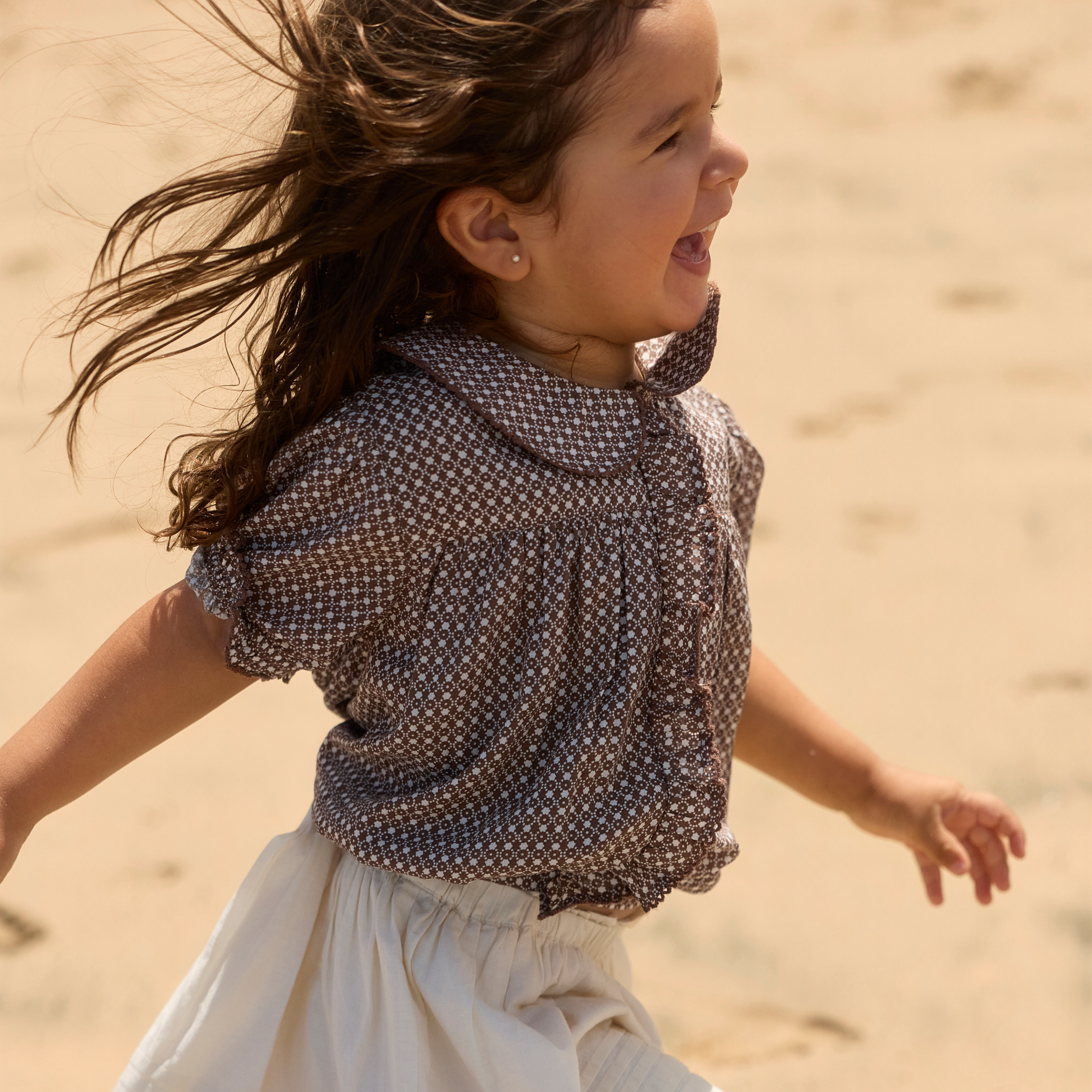 Minnow Girls Cafe Flora Puff Sleeve Collar Top