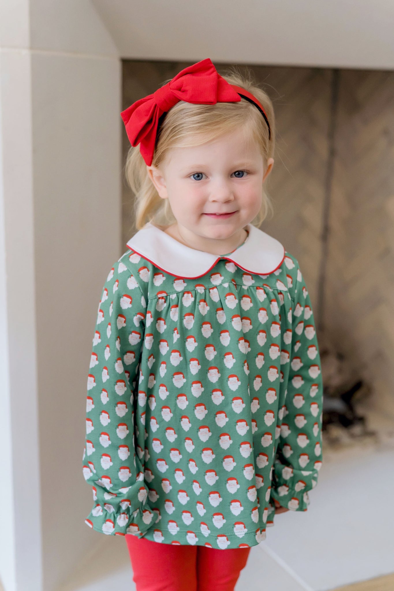 Lila and Hayes Morgan Set Girls' Pima Cotton Legging Set - Hey Santa