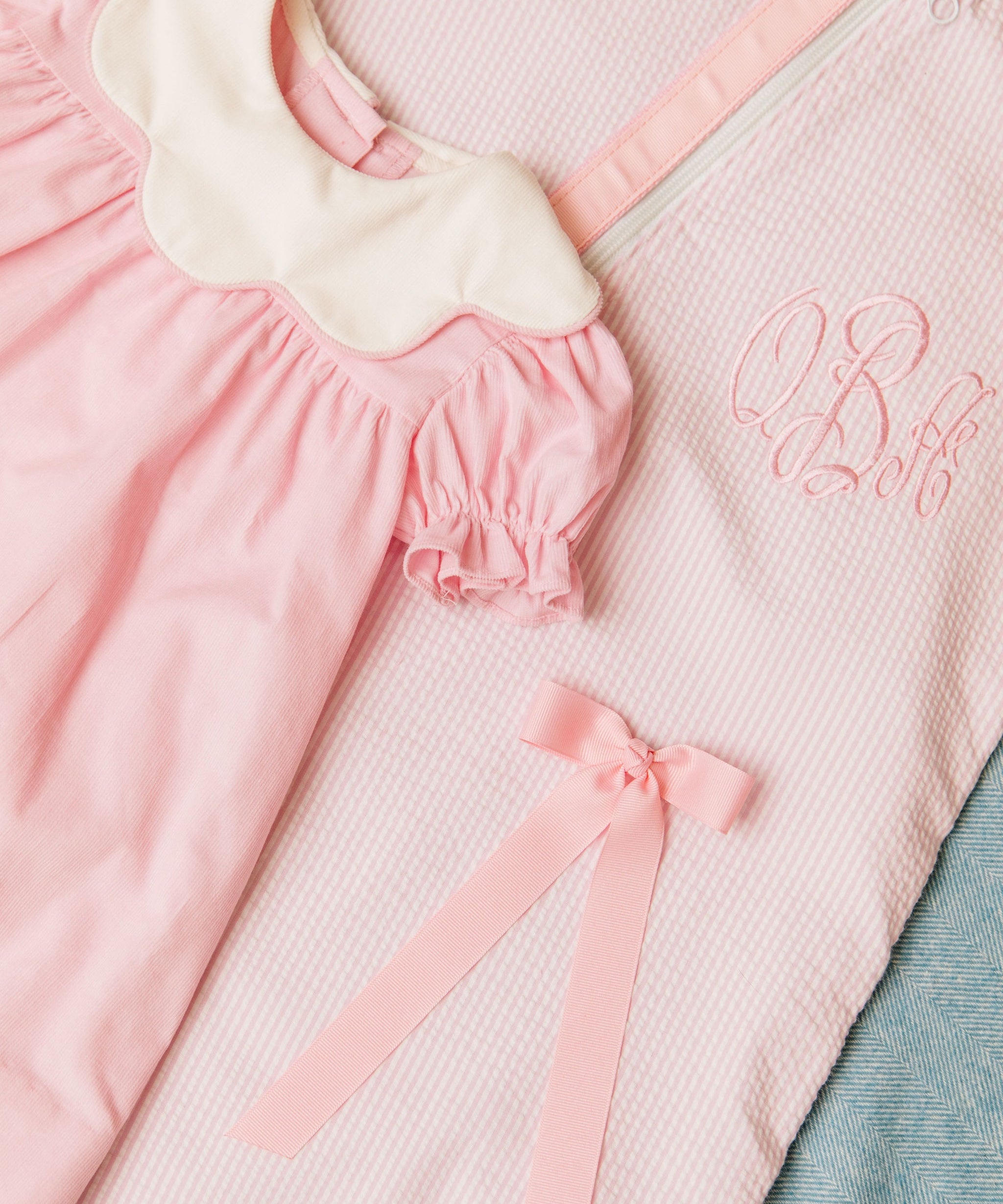 Wee Ones Long Tail Grosgrain Hair Bow Dallas